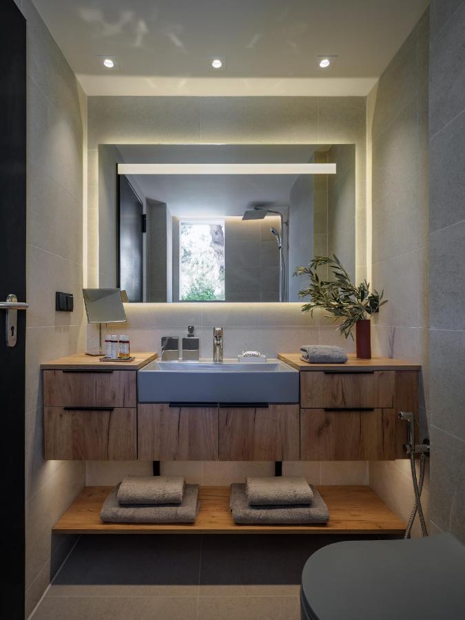 3 Olive Trees Aparthotel