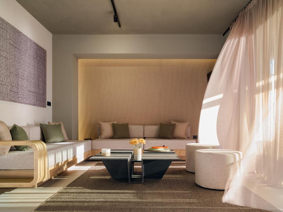 3 Olive Trees Aparthotel